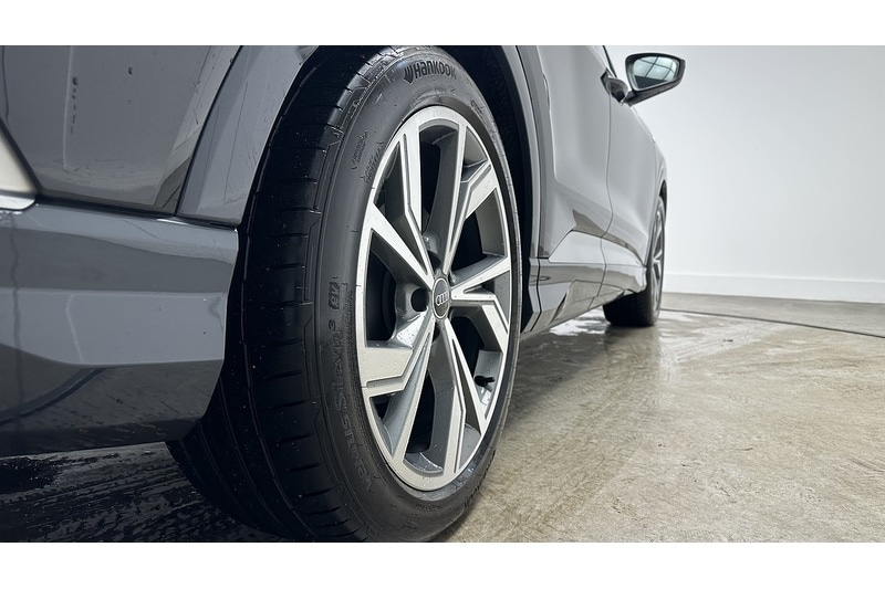 Used Audi Q4 e-tron 2021 for sale - 76798892: Photo 15