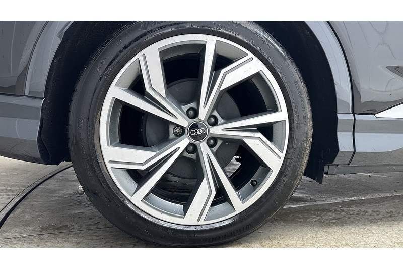 Used Audi Q4 e-tron 2021 for sale - 76798892: Photo 16