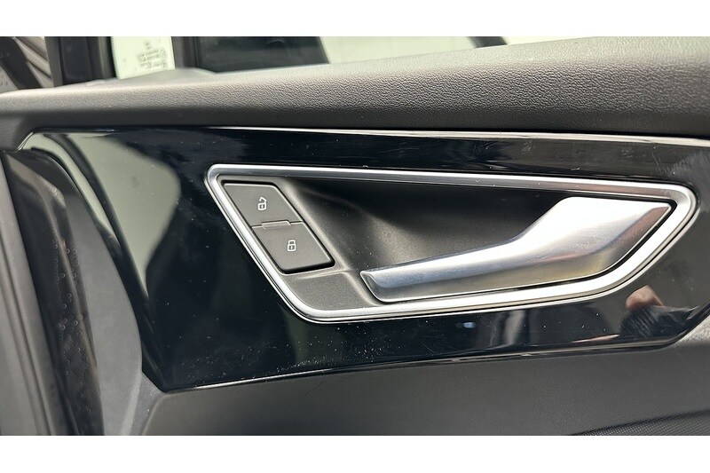 Used Audi Q4 e-tron 2021 for sale - 76798892: Photo 33