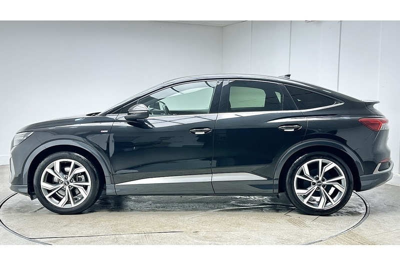 Used Audi Q4 e-tron 2021 for sale - 76798892: Photo 7