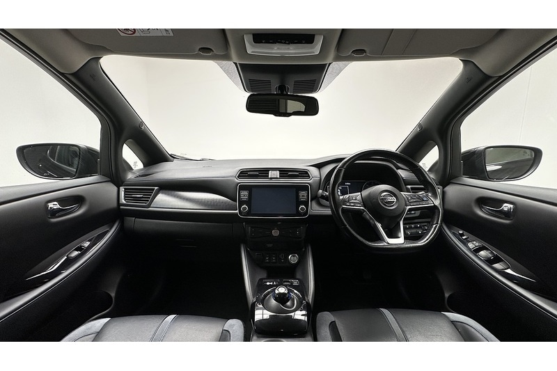 Used Nissan Leaf 2021 for sale - 77917319: Photo 2