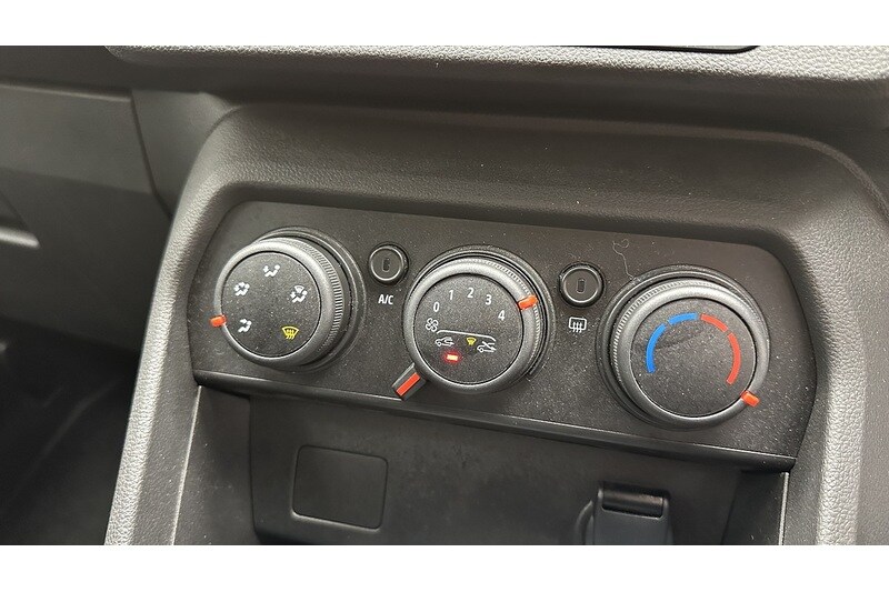 Used Dacia Sandero Stepway for sale - 78129528: Photo 39