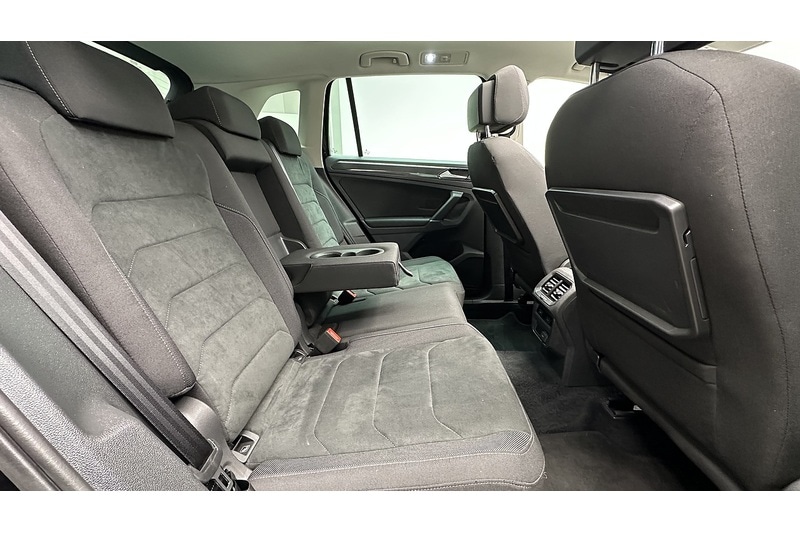 Used Volkswagen Tiguan 2017 for sale - 77356892: Photo 28