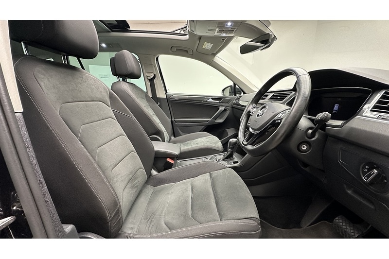 Used Volkswagen Tiguan 2017 for sale - 77356892: Photo 32