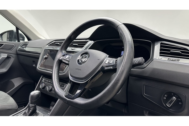 Used Volkswagen Tiguan 2017 for sale - 77356892: Photo 36