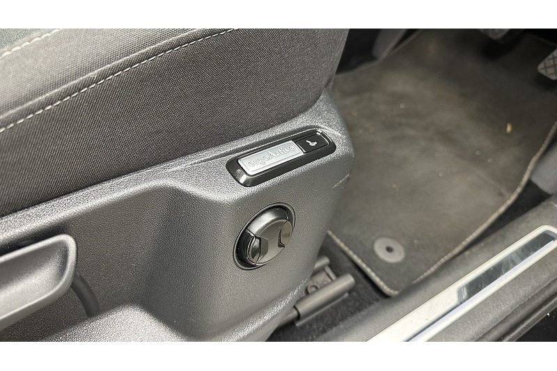 Used Volkswagen Tiguan 2017 for sale - 77356892: Photo 39