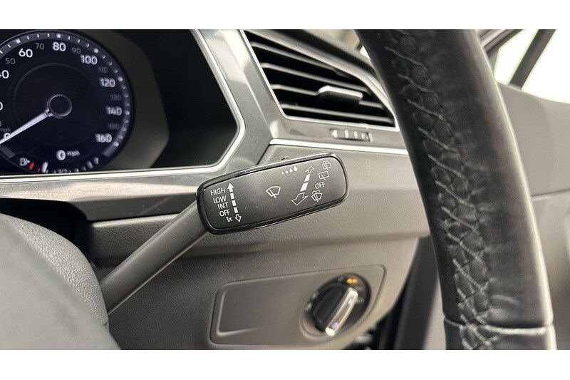 Used Volkswagen Tiguan 2017 for sale - 77356892: Photo 43