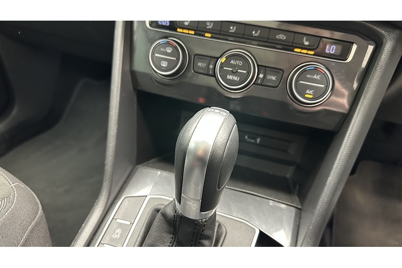 Used Volkswagen Tiguan 2017 for sale - 77356892: Photo 59