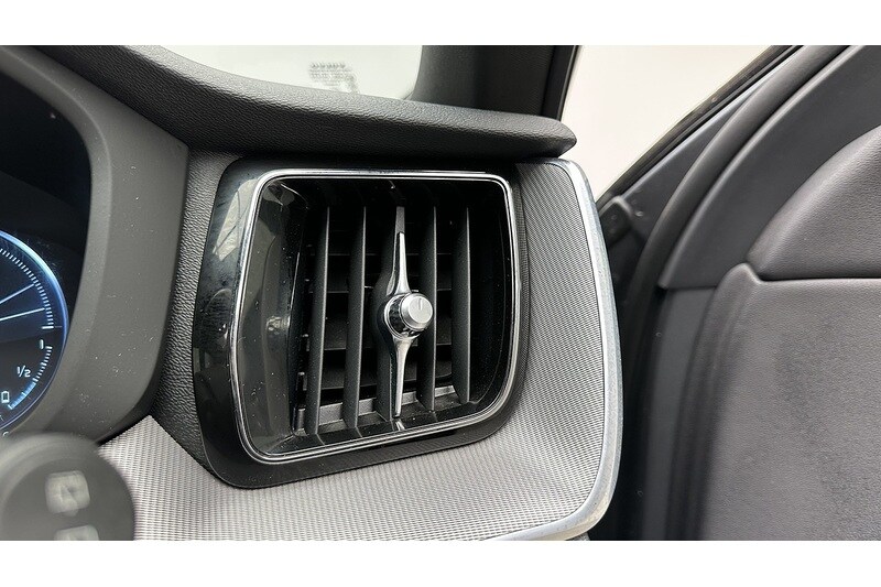 Used Volvo XC60 2020 for sale - 78144221: Photo 38