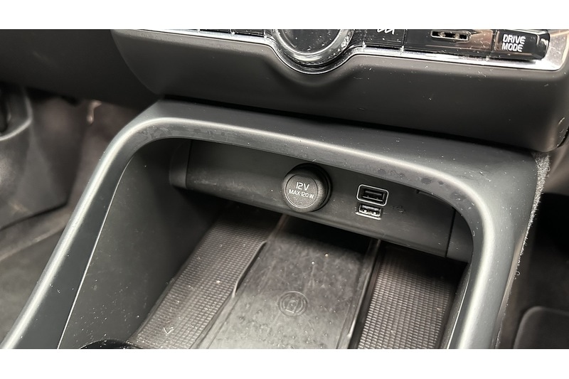 Used Volvo XC40 2022 for sale - 78091891: Photo 51