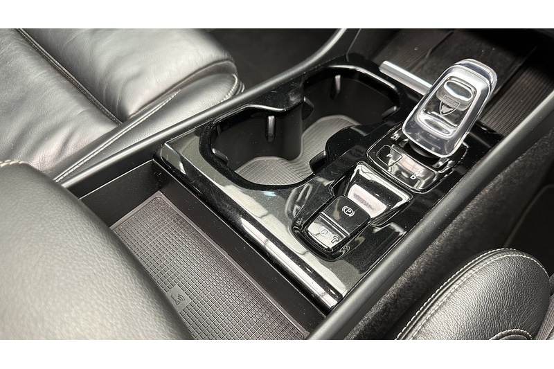 Used Volvo XC40 2022 for sale - 78091891: Photo 53