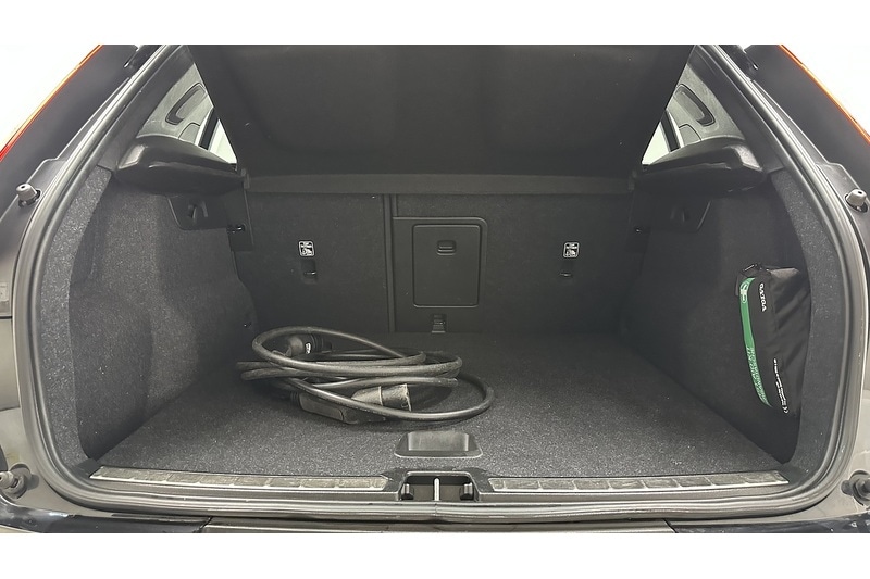 Used Volvo XC40 2022 for sale - 78091891: Photo 55