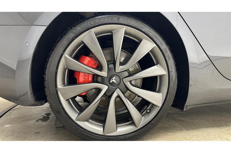 Used Tesla Model 3 2019 for sale - 76784369: Photo 18