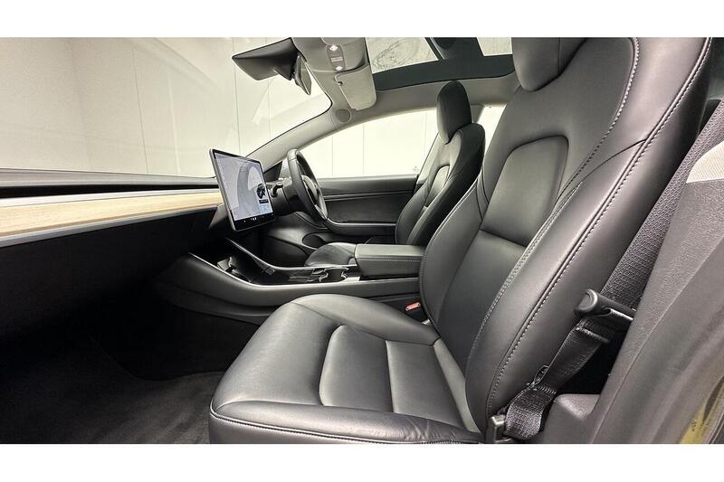 Used Tesla Model 3 2019 for sale - 76784369: Photo 22