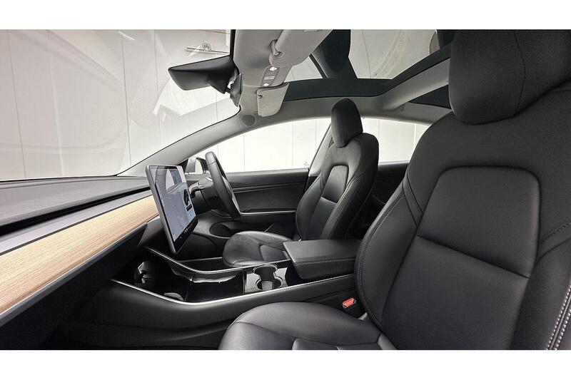 Used Tesla Model 3 2019 for sale - 76784369: Photo 25