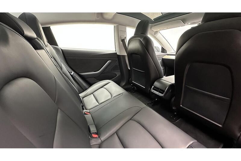 Used Tesla Model 3 2019 for sale - 76784369: Photo 31