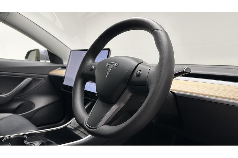 Used Tesla Model 3 2019 for sale - 76784369: Photo 36