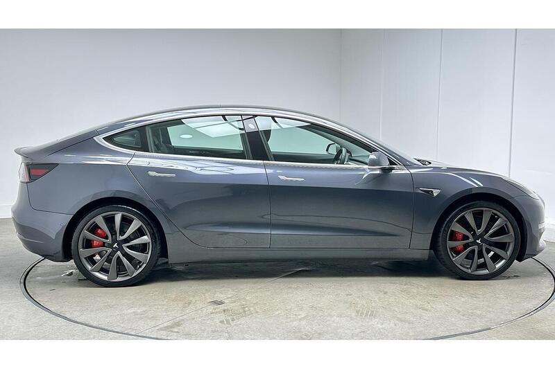 Used Tesla Model 3 2019 for sale - 76784369: Photo 6