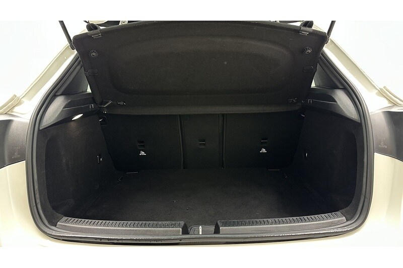 Used Mercedes-Benz A-Class 2020 for sale - 77891396: Photo 54