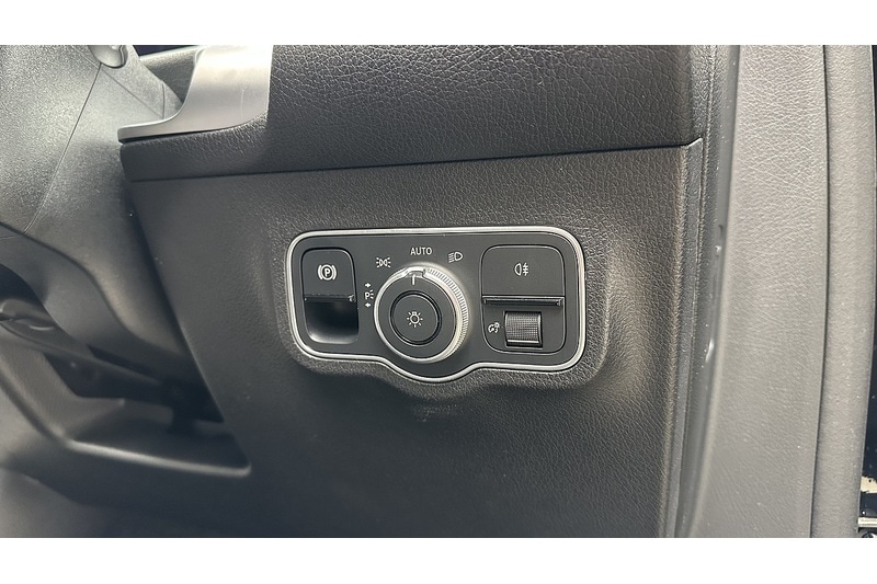 Used Mercedes-Benz EQB 2022 for sale - 76784461: Photo 40