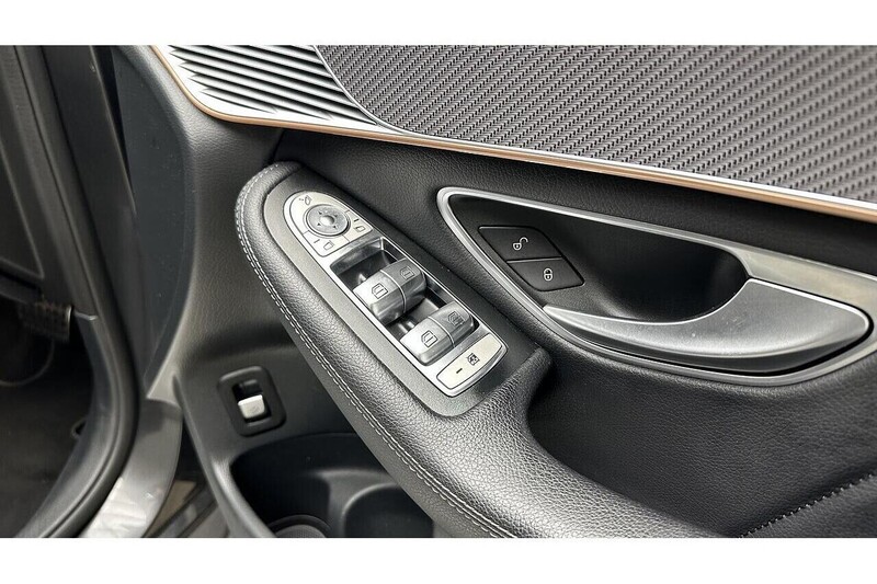 Used Mercedes-Benz EQC 2022 for sale - 76778070: Photo 40