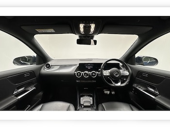 Used Mercedes-Benz GLA 2022 for sale - 78715247: Photo
