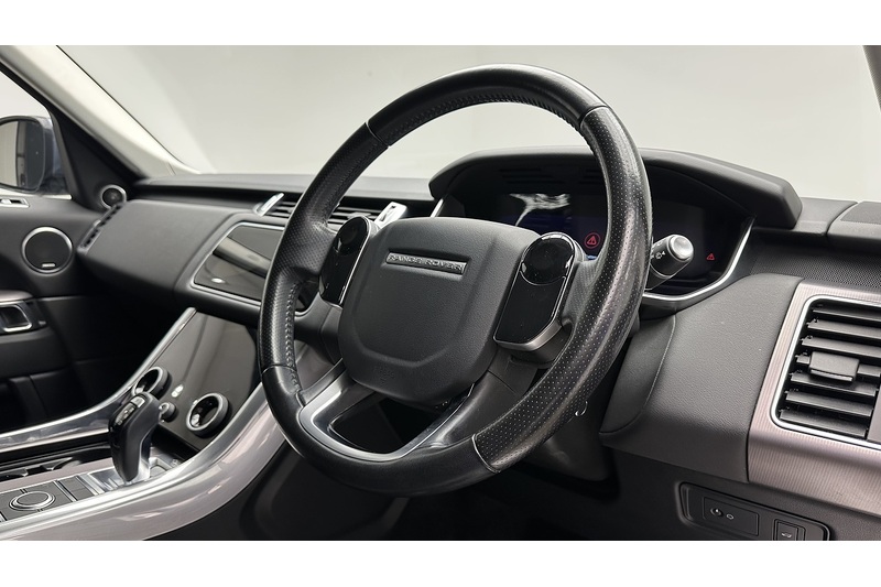 Used Land Rover Range Rover Sport 2019 for sale - 77846473: Photo 32