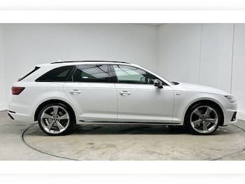 Used Audi A4 Avant 2019 for sale - 79434414: Photo