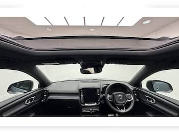 Used Volvo XC40 2019 for sale - 79738828: Photo
