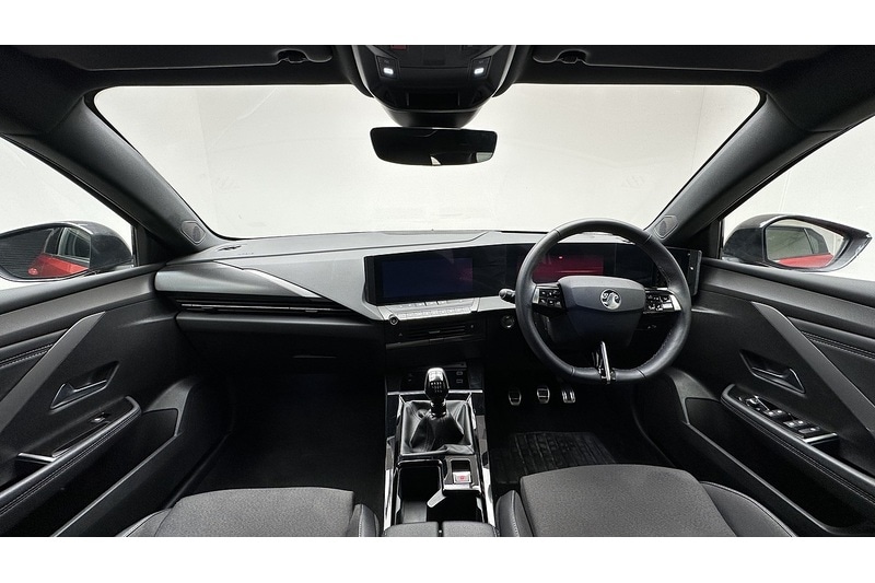 Used Vauxhall Astra 2023 for sale - 77200885: Photo 2