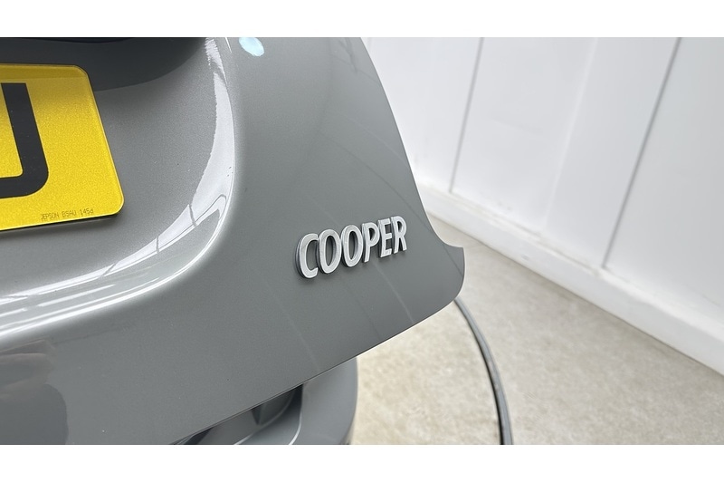 Used MINI Hatch 2019 for sale - 76798878: Photo 15