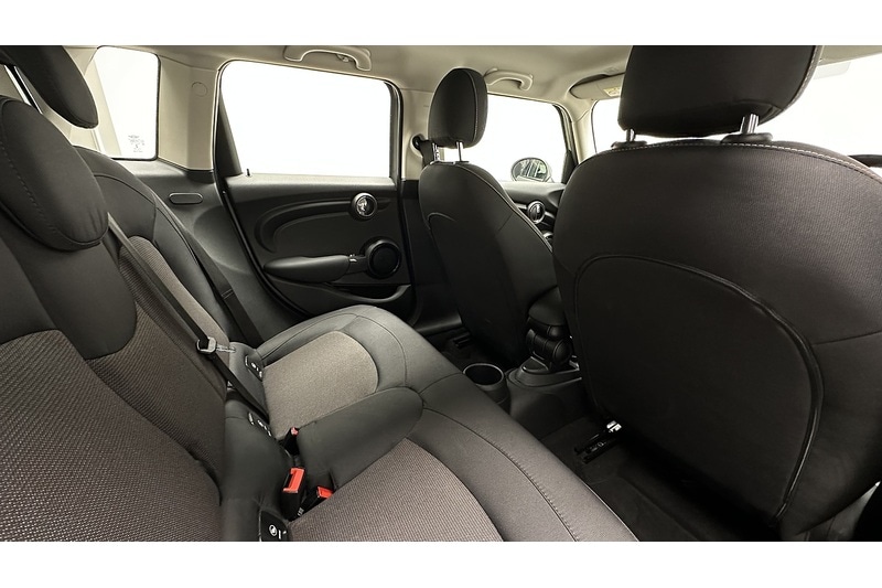 Used MINI Hatch 2019 for sale - 76798878: Photo 25