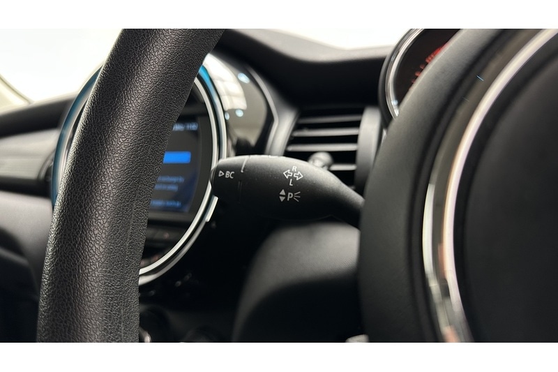 Used MINI Hatch 2019 for sale - 76798878: Photo 34