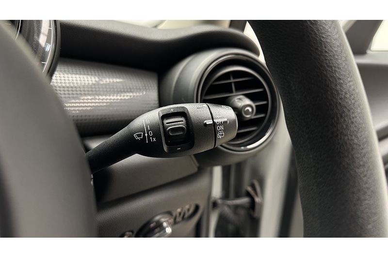 Used MINI Hatch 2019 for sale - 76798878: Photo 35