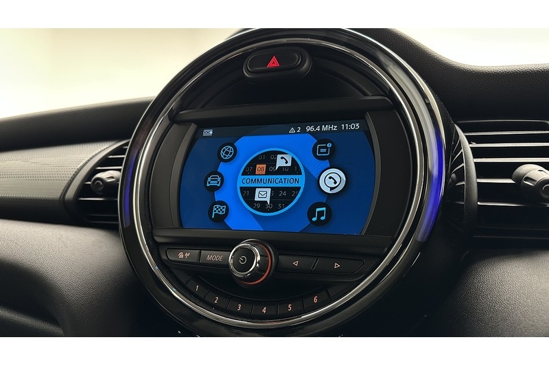 Used MINI Hatch 2019 for sale - 76798878: Photo 40