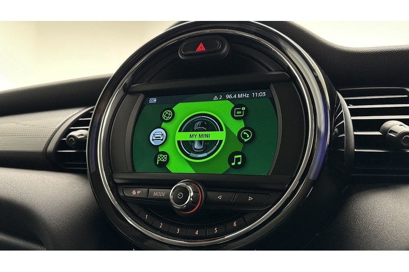 Used MINI Hatch 2019 for sale - 76798878: Photo 43