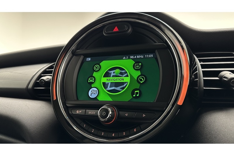 Used MINI Hatch 2019 for sale - 76798878: Photo 44