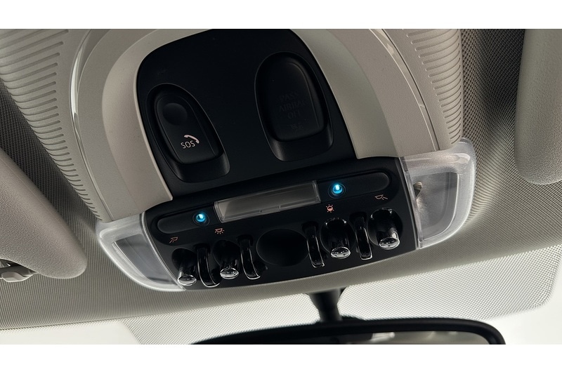 Used MINI Hatch 2019 for sale - 76798878: Photo 51