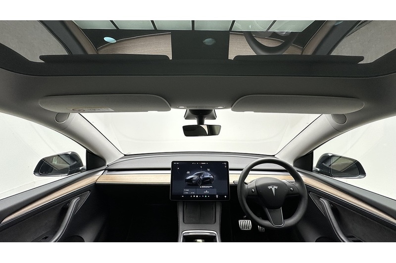 Used Tesla Model Y 2024 for sale - 77547827: Photo 2