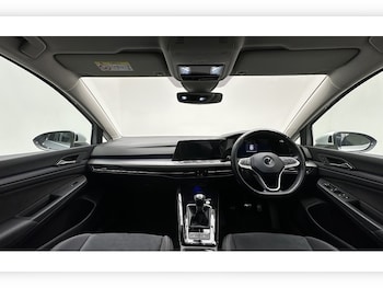 Used Volkswagen Golf 2023 for sale - 78765555: Photo