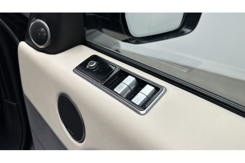 Used Land Rover Range Rover Sport 2018 for sale - 77437769: Photo 43