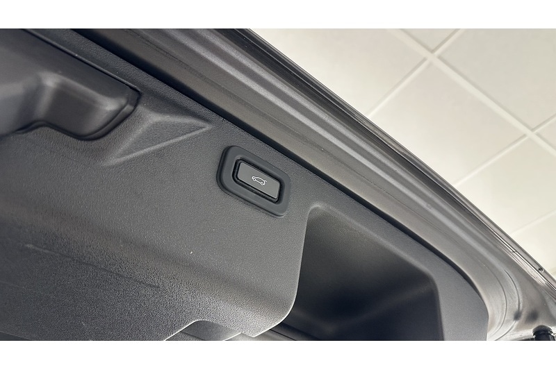 Used Land Rover Discovery Sport 2021 for sale - 76986534: Photo 58