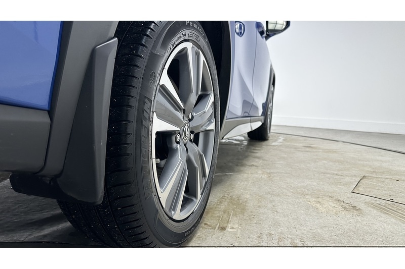 Used Lexus UX 2023 for sale - 77077853: Photo 16