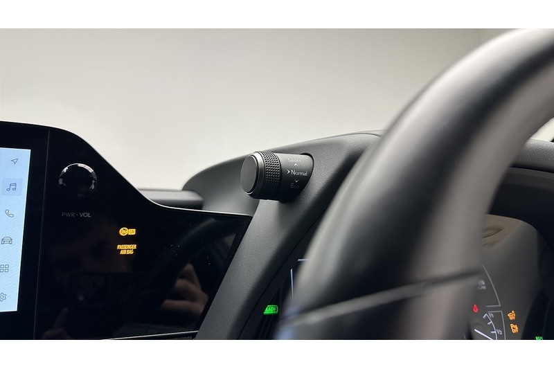 Used Lexus UX 2023 for sale - 77077853: Photo 39