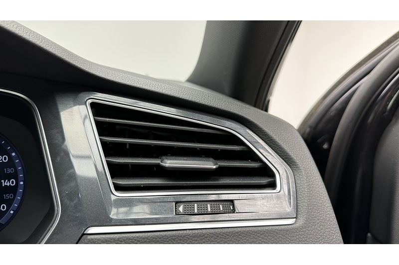 Used Volkswagen Tiguan 2017 for sale - 78144215: Photo 39