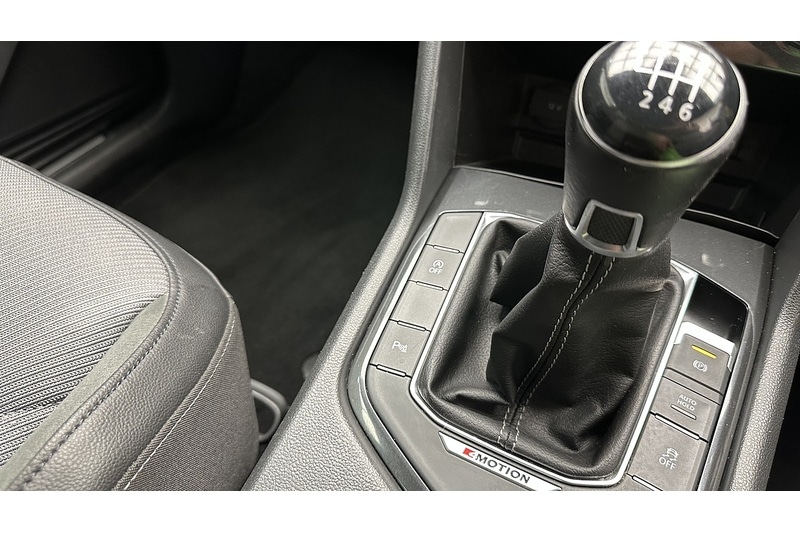 Used Volkswagen Tiguan 2017 for sale - 78144215: Photo 53