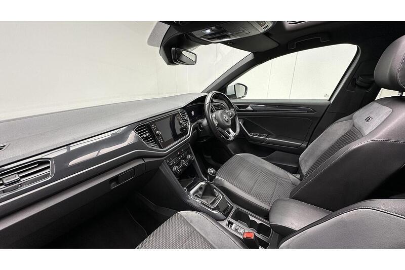 Used Volkswagen T-Roc 2018 for sale - 77062112: Photo 18