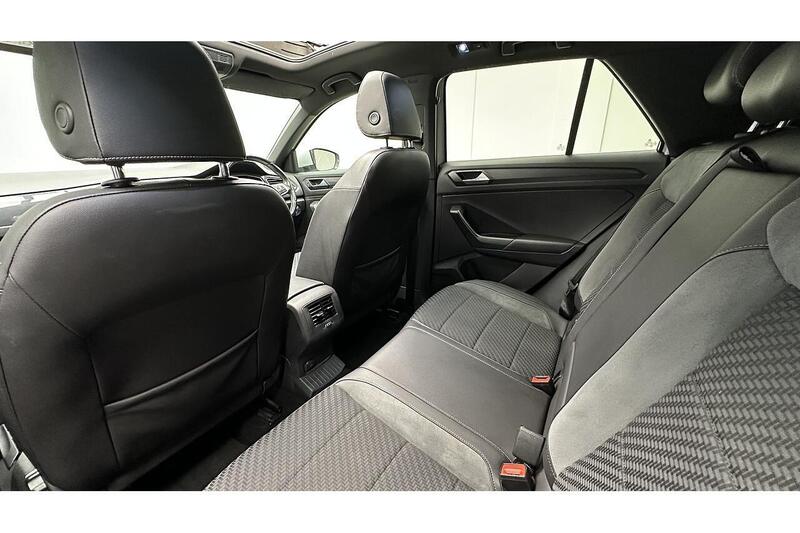 Used Volkswagen T-Roc 2018 for sale - 77062112: Photo 22