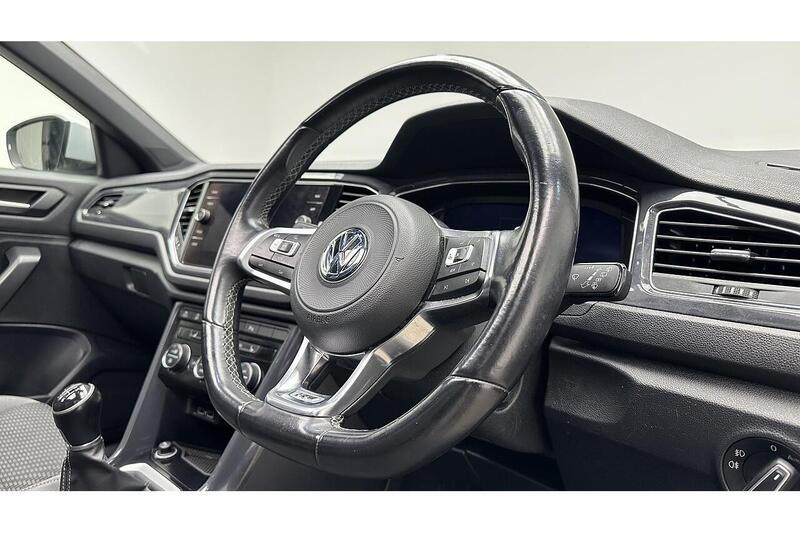 Used Volkswagen T-Roc 2018 for sale - 77062112: Photo 30