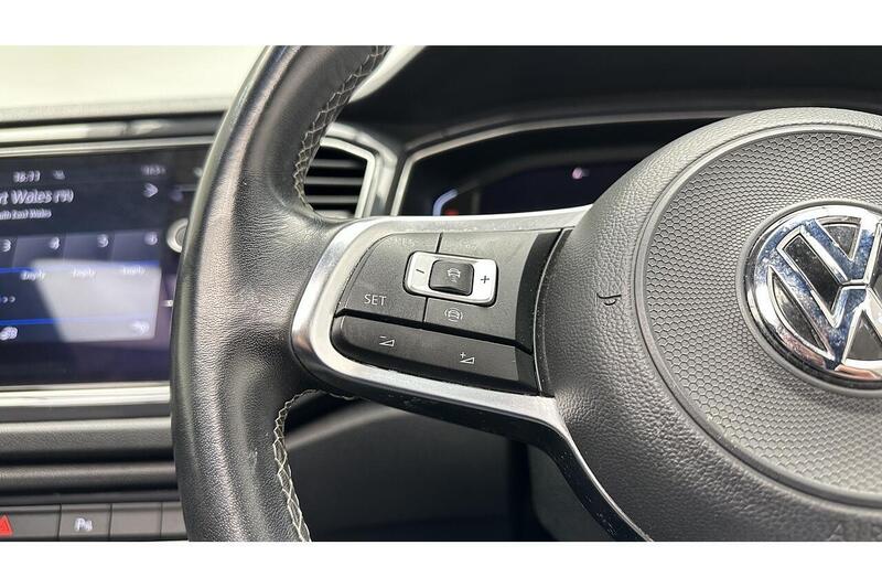 Used Volkswagen T-Roc 2018 for sale - 77062112: Photo 38